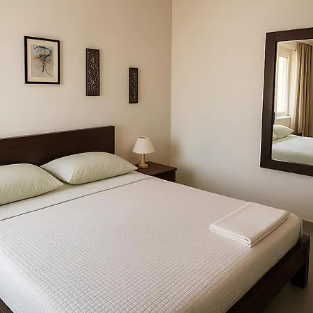 דירה Comfy In Durres 100 Meters From The גולם